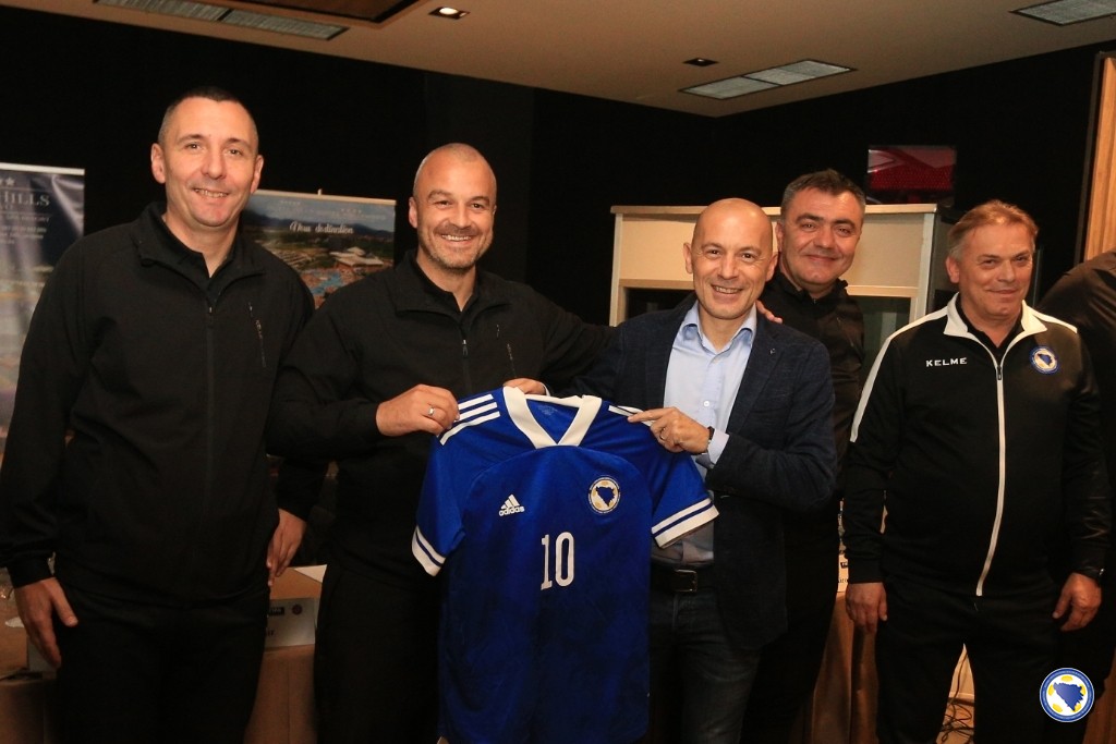 Veliki turski arbitar održao predavanje sudijama, pomoćnicima i kontrolorima iz BiH