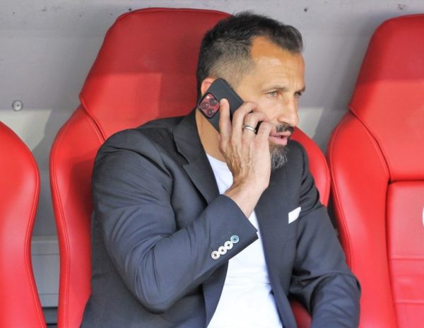 Vraća se Hasan Salihamidžić?!</a>