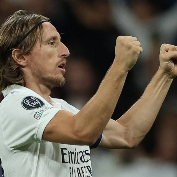 Luka Modrić potpisuje najčudniji ugovor u karijeri