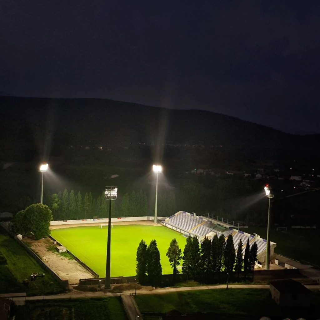 Reflektori zasijali u Gabeli! (FOTO)