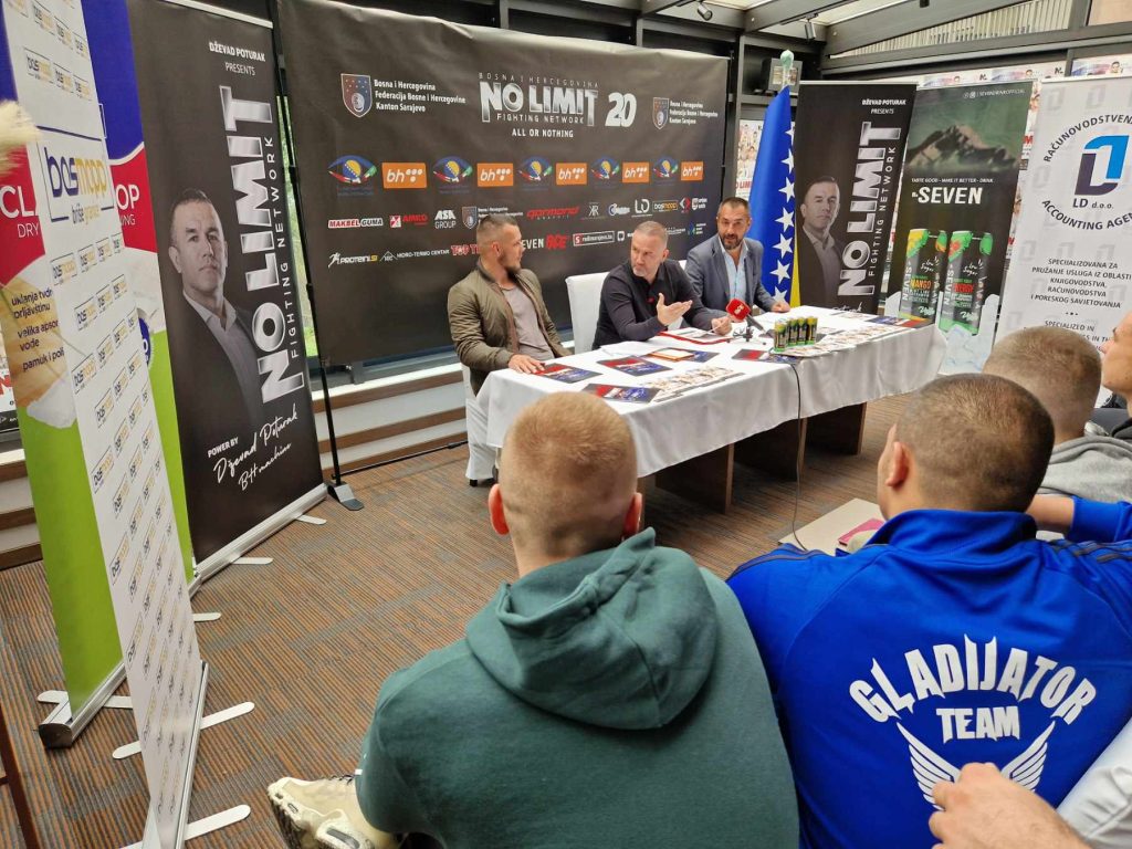 Tuča na press-konferenciji u Sarajevu! (VIDEO)