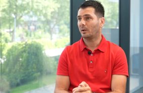 Neumoljivo radi svoj posao: Emir Spahić najavio nove “Zmajeve”!