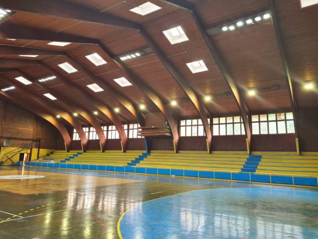 Ima li Zeničko-dobojski kanton sluha za sportsku dvoranu u Zavidovićima?