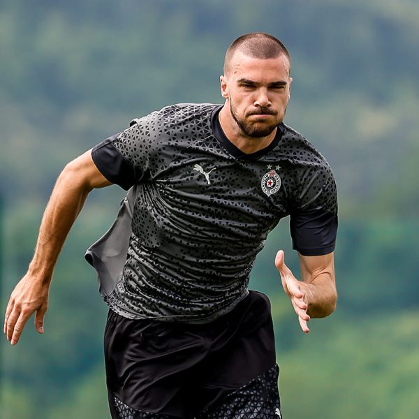 Na pomolu transfer Zmaja: Partizan dobio ponudu za Mujakića!