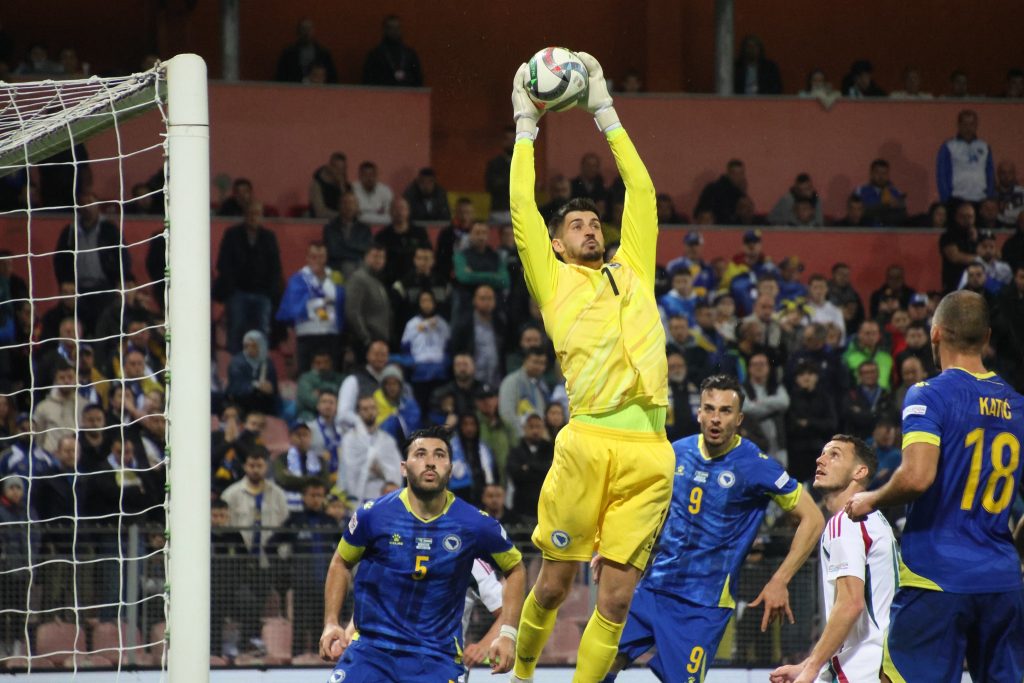 Vasilj proglašen trećim najboljim golmanom Bundeslige, zbog jedne stvari je oduševio sve