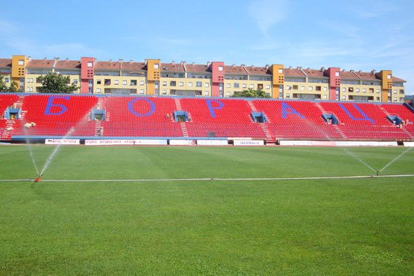 Borac potvrdio: Kreću radovi na Gradskom stadionu!</a>