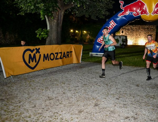 Mozzart generalni sponzor trke „4Falcons“ Banja Luka</a>