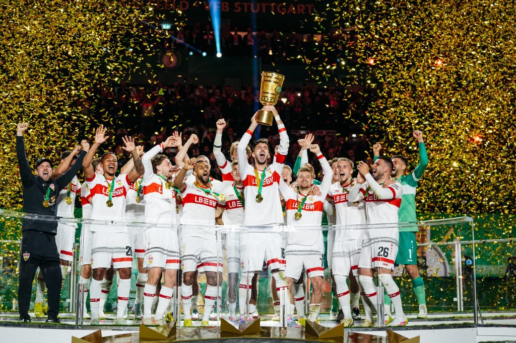 Ermedin Demirović podigao trofej: Stuttgart razbio Arminiju i osvojio Kup Njemačke!