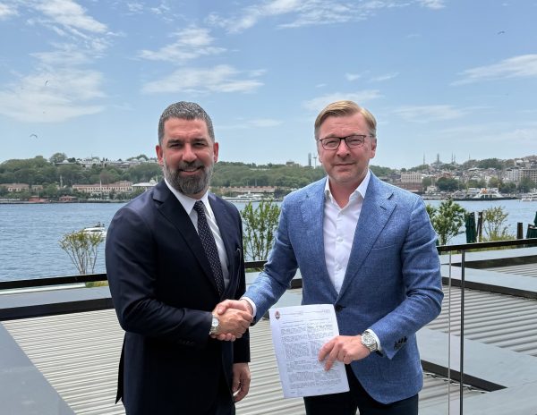 Arda Turan dobio trenerski posao, vodit će klub u Ligi prvaka</a>