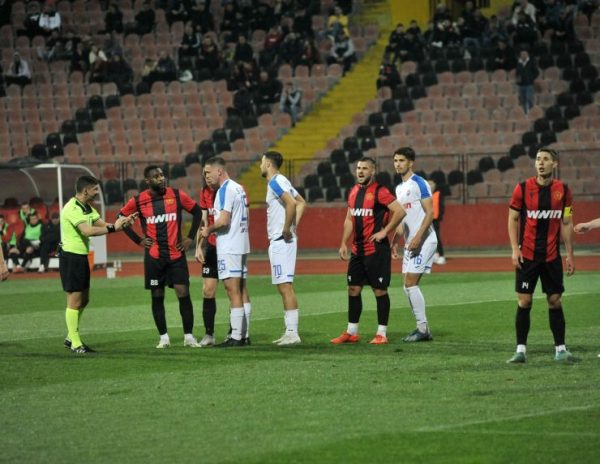 Sloboda večeras igra, Disciplinska komisija spasila meč, a ovo su postave Tuzlaka i Gabeljana!</a>