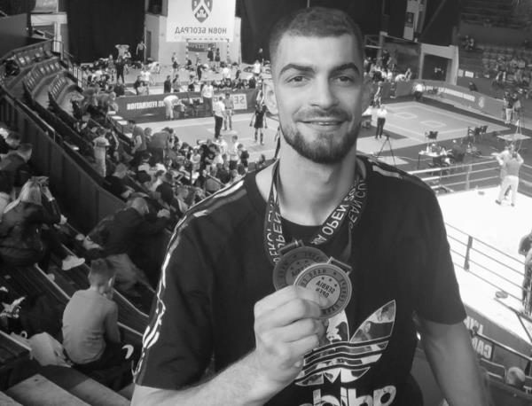 Tragedija na cesti kod Jajca: Poginuo reprezentativac BiH Harun Šahinović</a>