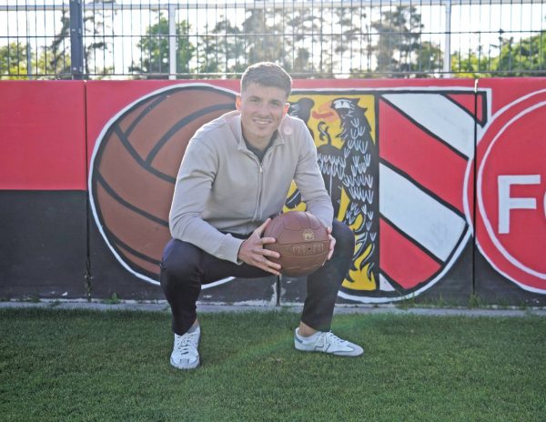 Bosanski bombarder predstavljen u Nürnbergu, riječi sportskog direktora govore sve</a>