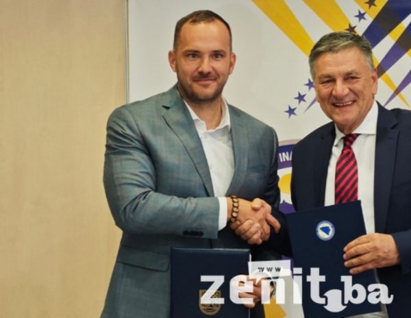 Reprezentacija BiH dobila svoj dom: Kasumović i Zeljković otkrili velike planove! (VIDEO)</a>