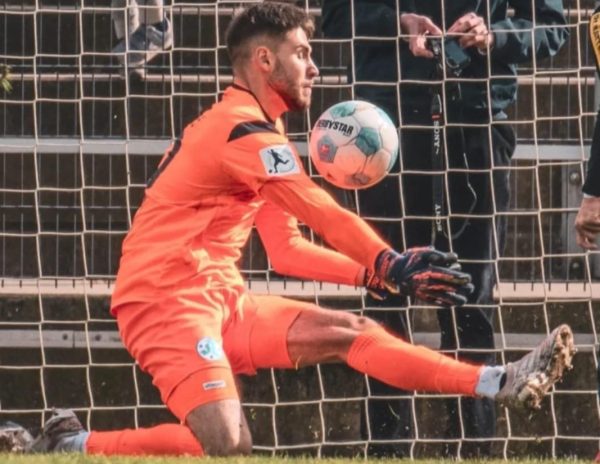 Od Bukinja do Bundeslige: David Mitrović (19) briljira među stativama u Njemačkoj</a>