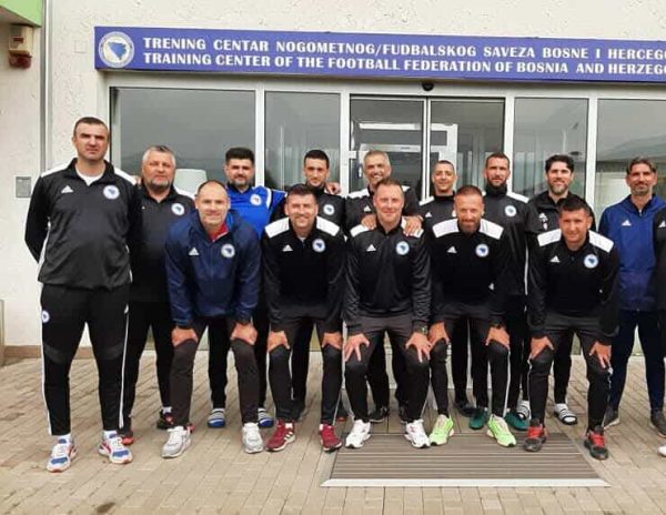 Tuzlak igrao za BiH, na kraju karijere napao sudiju, dobio posao na neočekivanoj adresi</a>