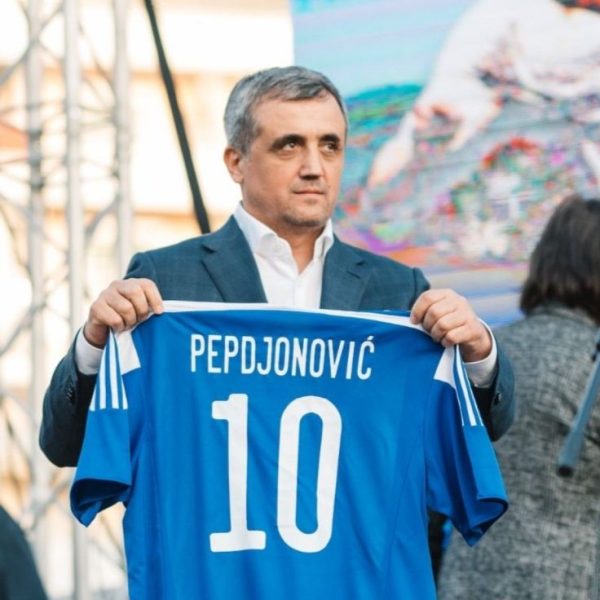 Pavle Pepđonović kandidovan za 13. julsku nagradu Crne Gore