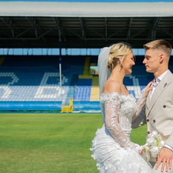 Grbavica slavi ljubav: Madžid Šošić krunisao vezu sa Sajrom!