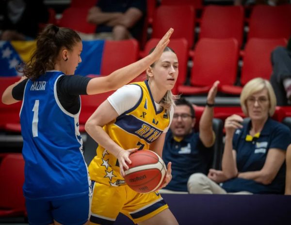 Ubjedljiva pobjeda ženske juniorske reprezentacije BiH</a>