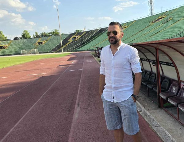 Muamer Svraka se prisjetio kultnog susreta na Koševu, uspomenu čuva u stanu</a>