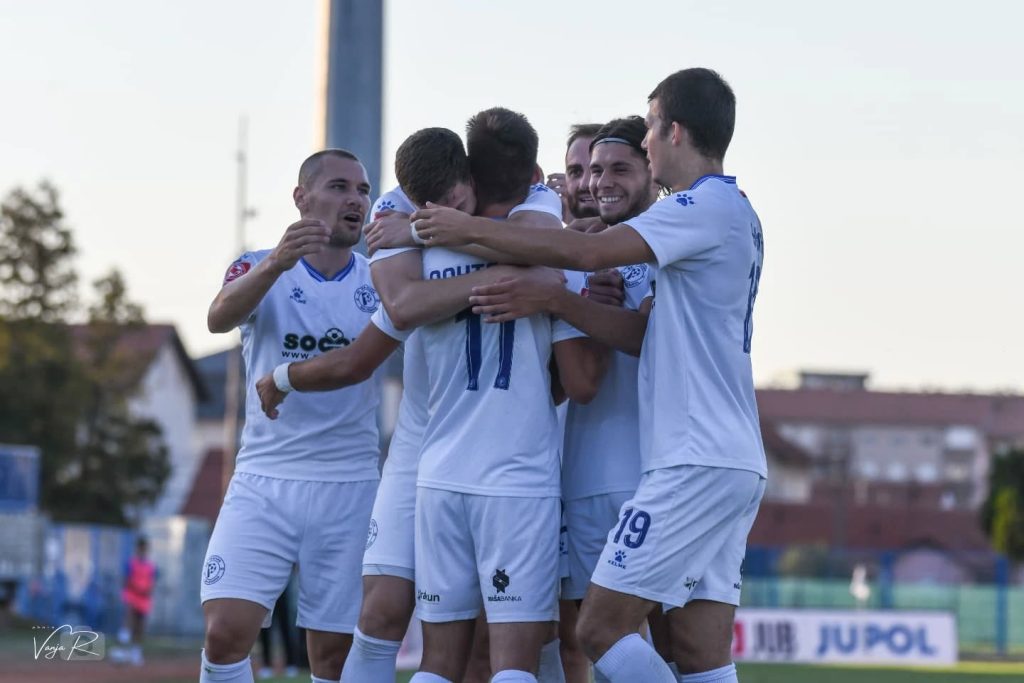 Bijeljina slavi: Radnik potopio Rođene, Semberci su lideri tabele!