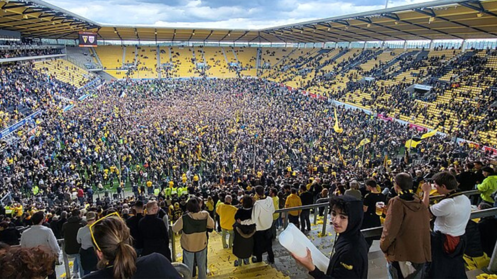 (VIDEO) Pogledajte pred kakvom atmosferom bh. stručnjak vodi tim iz trećeg ranga