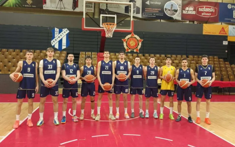 Mlada košarkaška reprezentacija BiH na okupljanju u Tuzli