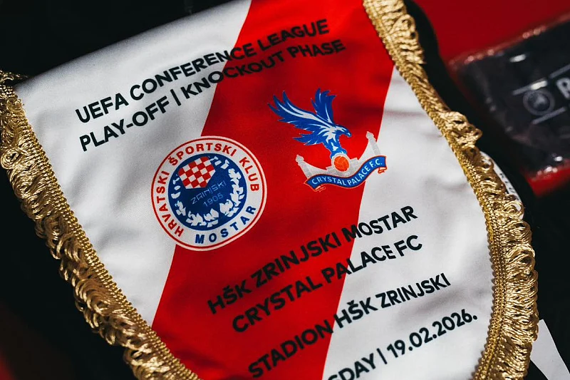 Ovo je postava Zrinjskog za Criystal Palace. Gdje su Bilbija i Jakovljević?