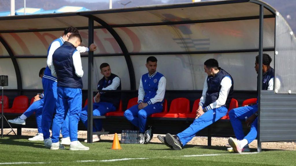 fk zeljeznicar igraci na klupi u doboju