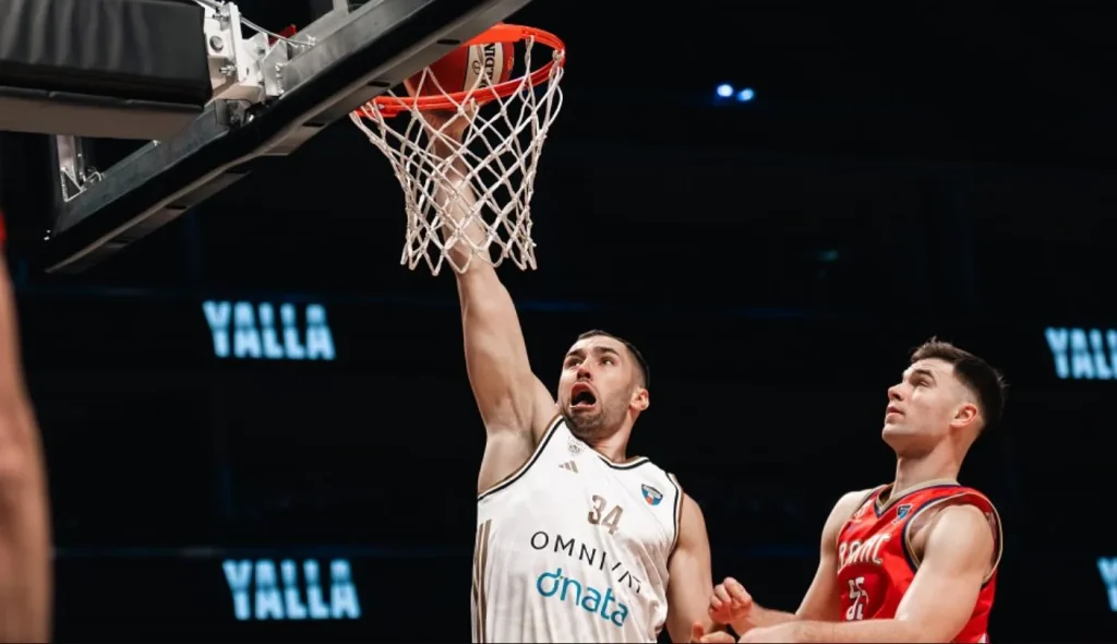 Kamenjaš o Budućnosti, Garzi i reprezentaciji BiH Kamenjaš zakucava