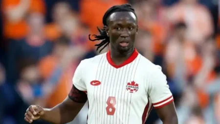 Ismael Koné i dresu Kanad