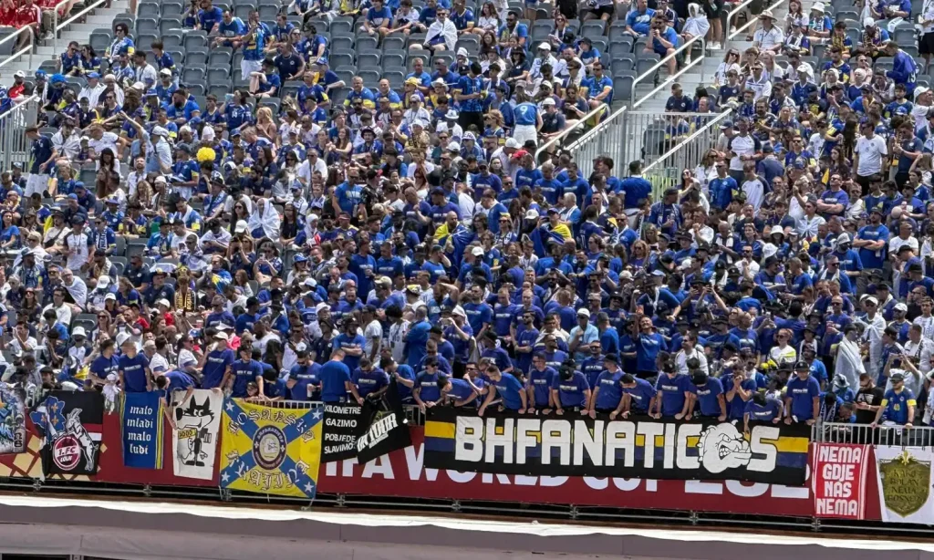 Uhapšeni pripadnici BH Fanaticosa nakon sukoba s osiguranjem, oglasila se Ambasada BiH bh fanaticos na bmo field